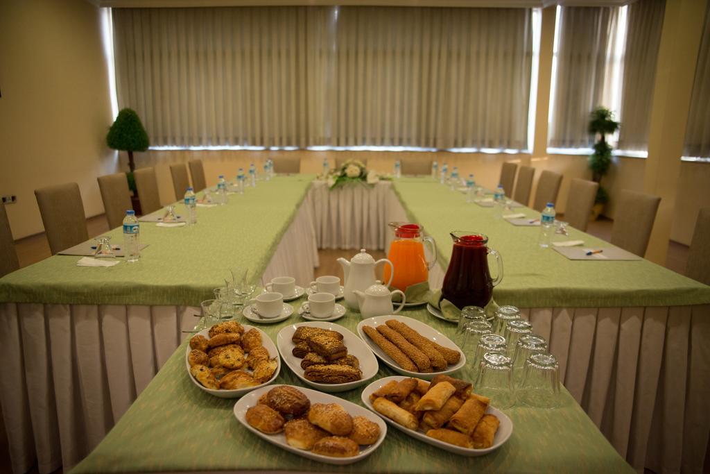 Kristal Otel Adana Ngoại thất bức ảnh