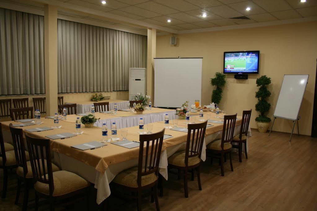 Kristal Otel Adana Ngoại thất bức ảnh