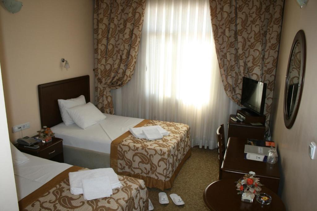 Kristal Otel Adana Phòng bức ảnh